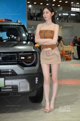 抹胸裙的敏敏 【图片➕视频】