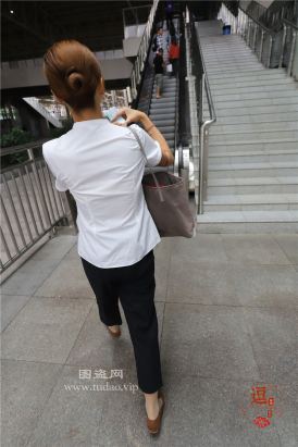 编码0071黑色长裤肉丝美脚平底鞋