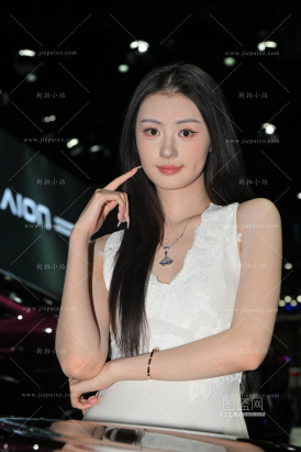 洁白无瑕美足美人-周周酱-直发版