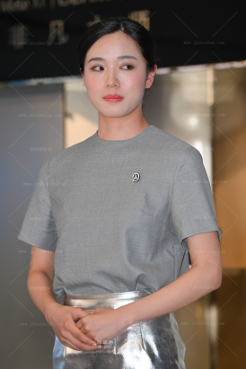 2562-17=60√羞答答的她