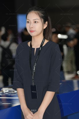 231119-11=93√喜欢哪个女同事呢？