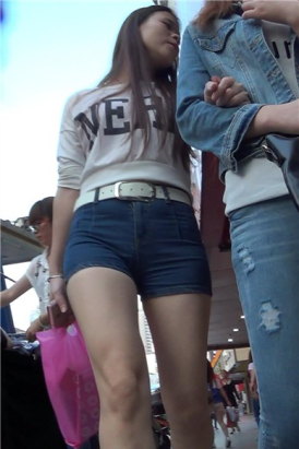 性感美腿热裤宽臀MM [579 MB]