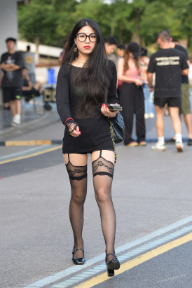 24616-16=65√性感黑丝美女