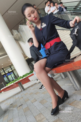 非CATA 4K视频东航稀少题材轻熟空姐金棕丝质感绝了