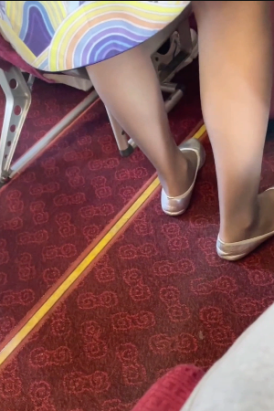 近距离多片段拍摄海航空姐，最后有惊喜