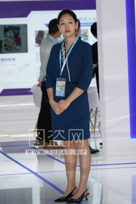 25空姐展会-机场的职业装永远不让人失望很棒的丝袜高跟