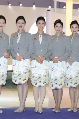 海航大合影海天祥云灰丝震撼大饱眼福