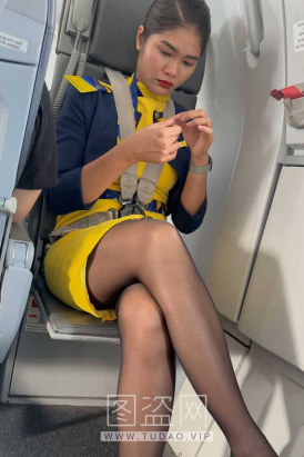 安全门总是会有惊喜 黑色大长腿