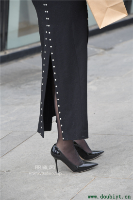 黑丝高跟美少妇-编码0917