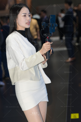 241221-43=102√美美哒丝袜主播，想同居