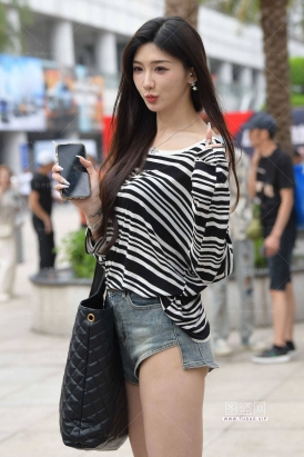 2468-11=86√夏日热裤春光....悠悠