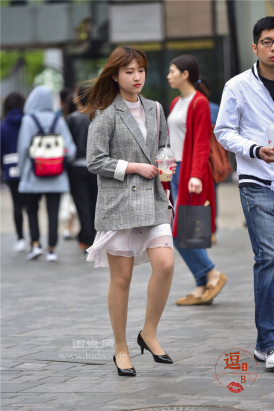 编码0114花色短裙肉丝美腿高跟